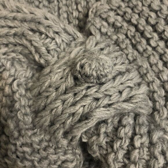 Gray Cable Knit Headband hat adjustable single button - Picture 4 of 4